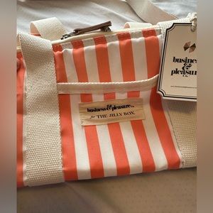 Jilly Box Cooler